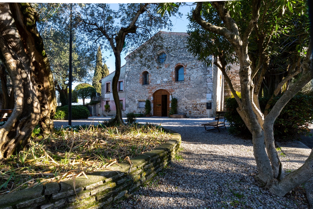Chiesa di San Pietro in Mavino a Sirmione